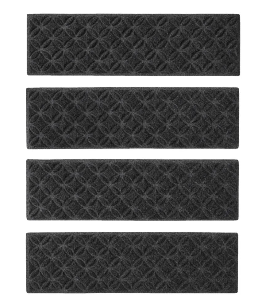 Heavyweight Recycled Waterhog Stair Tread, Geometric Rings